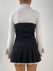 OFFICE GIRLIE | medium white and black long sleeve ruffle shirt