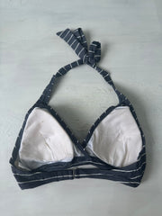 sailor drop | taille: S · couleur: bleu + blanc · article: haut de bikini · détails: rayé
