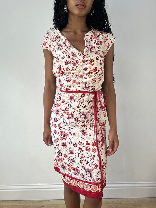 vintage edit twenty-three | extra small old h&m midi dress with floral print