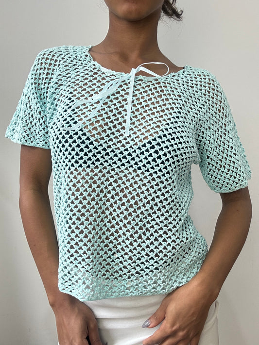 spring edit | small/medium blue crochet top with ribbon detail