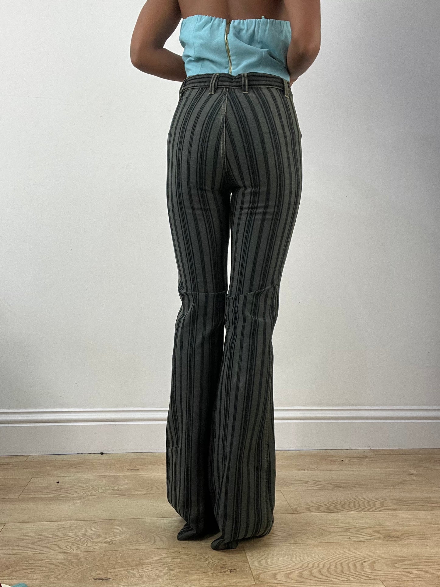 BEST PICKS | small grey and navy stripy high waisted trousers