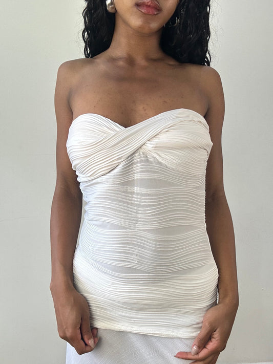 vintage edit twenty-three | medium white bandeau top with twist detail