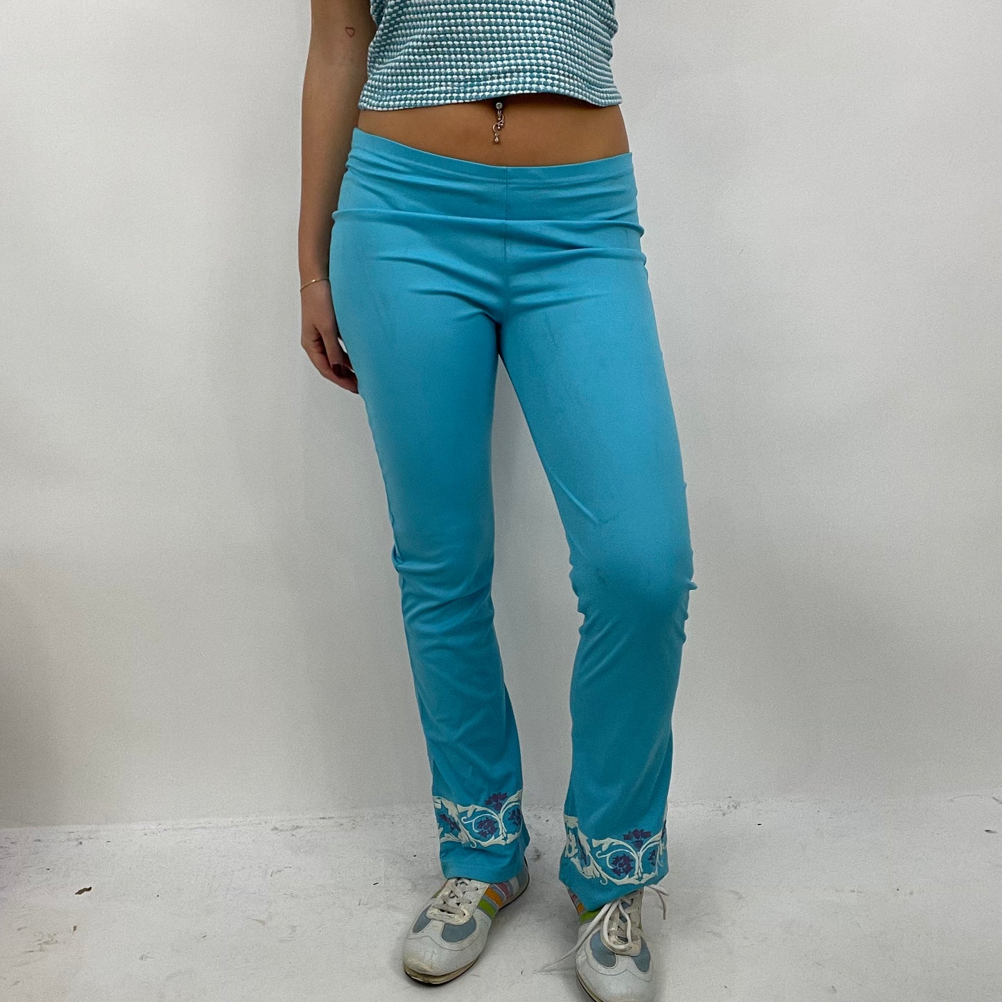 💚 CHALET GIRL DROP | small blue patterned yoga pants