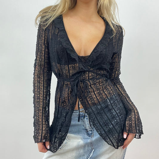 GALENTINES DAY DROP | small black lace long sleeve wrap style top