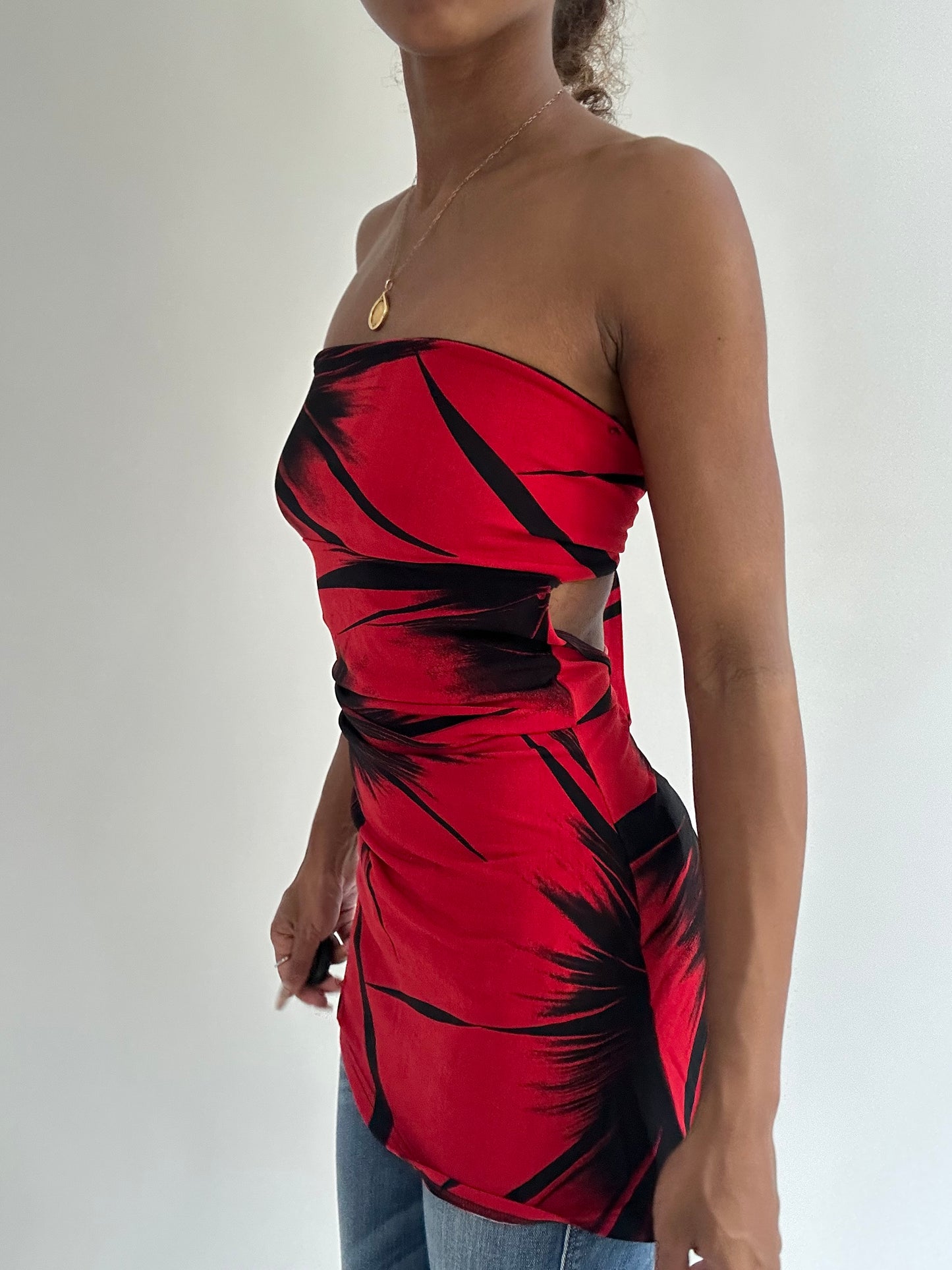 BEST PICKS | small red and black bandeau top