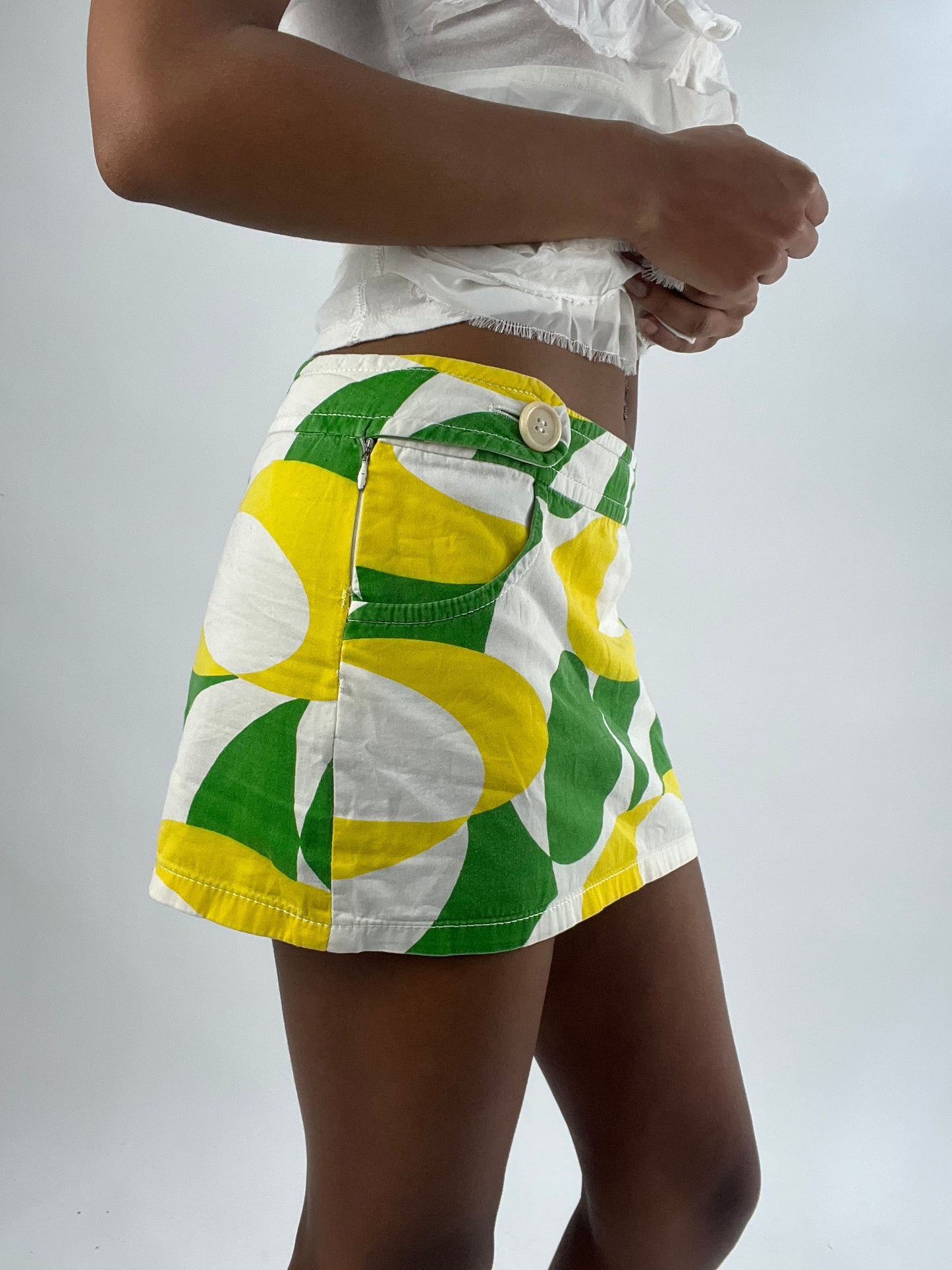 💚vintage edit thirty-five | small/medium green and yellow mini skirt