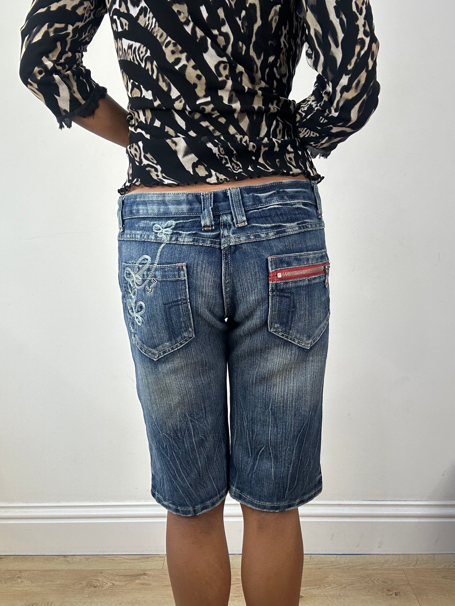 vintage edit eighteen | small blue denim embroidered shorts / capris