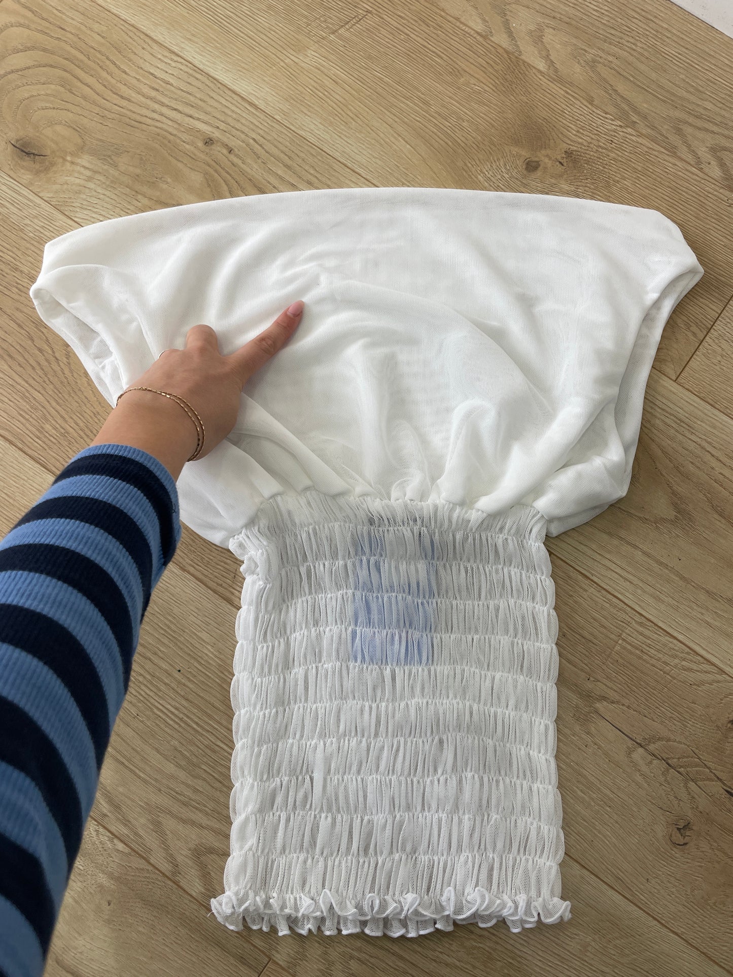 #261 SAMPLE SALE | xl poppy top in white