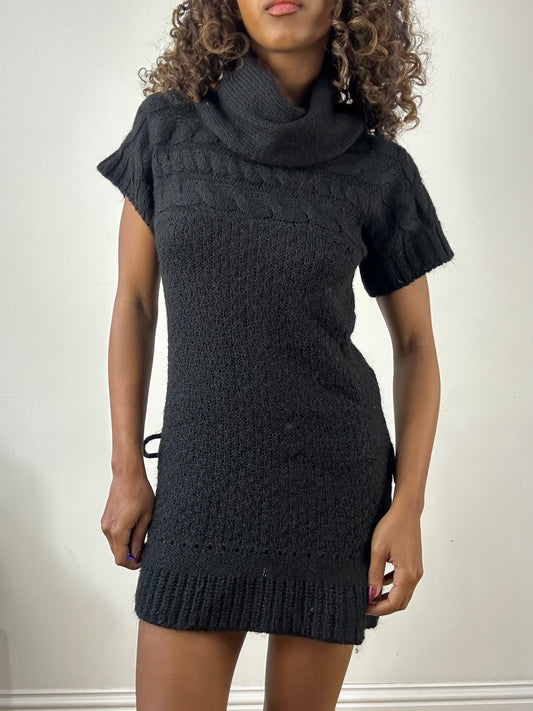 vintage edit thirty-four | small black old zara knit mini dress