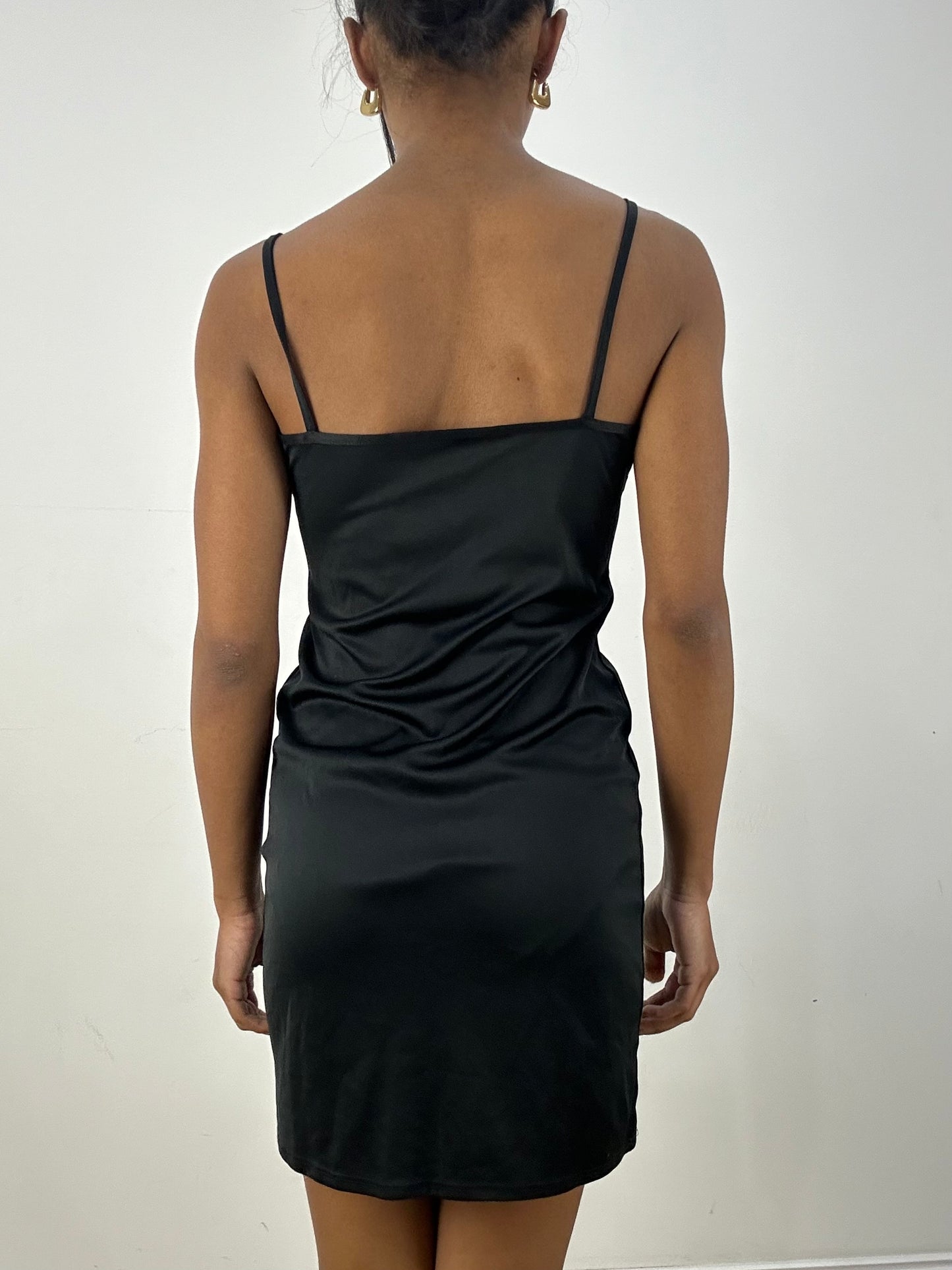 MOB WIFE DROP | small black mini dress with v neckline