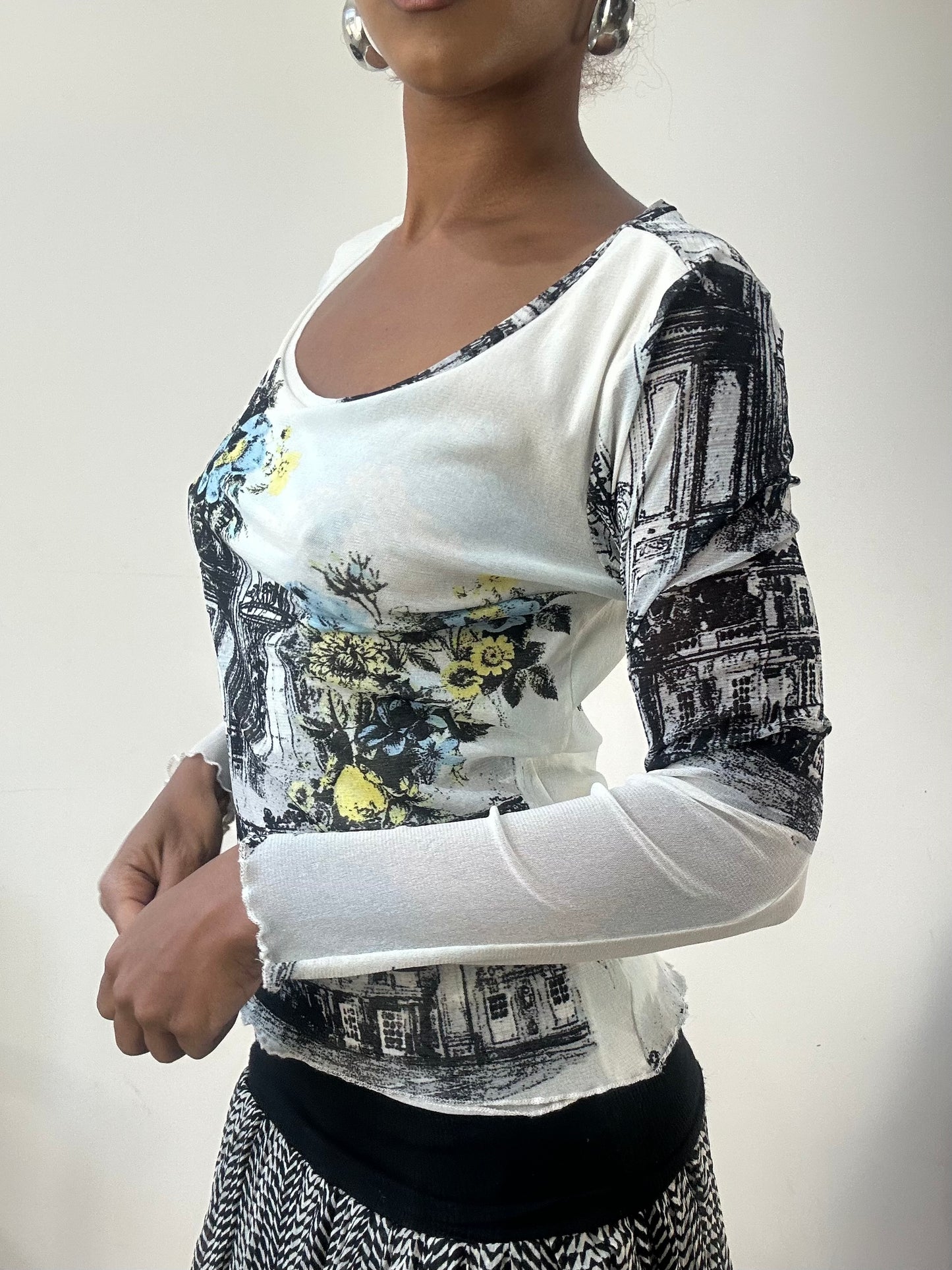 AUTUMN EDIT | medium white long sleeve top with mesh overlay