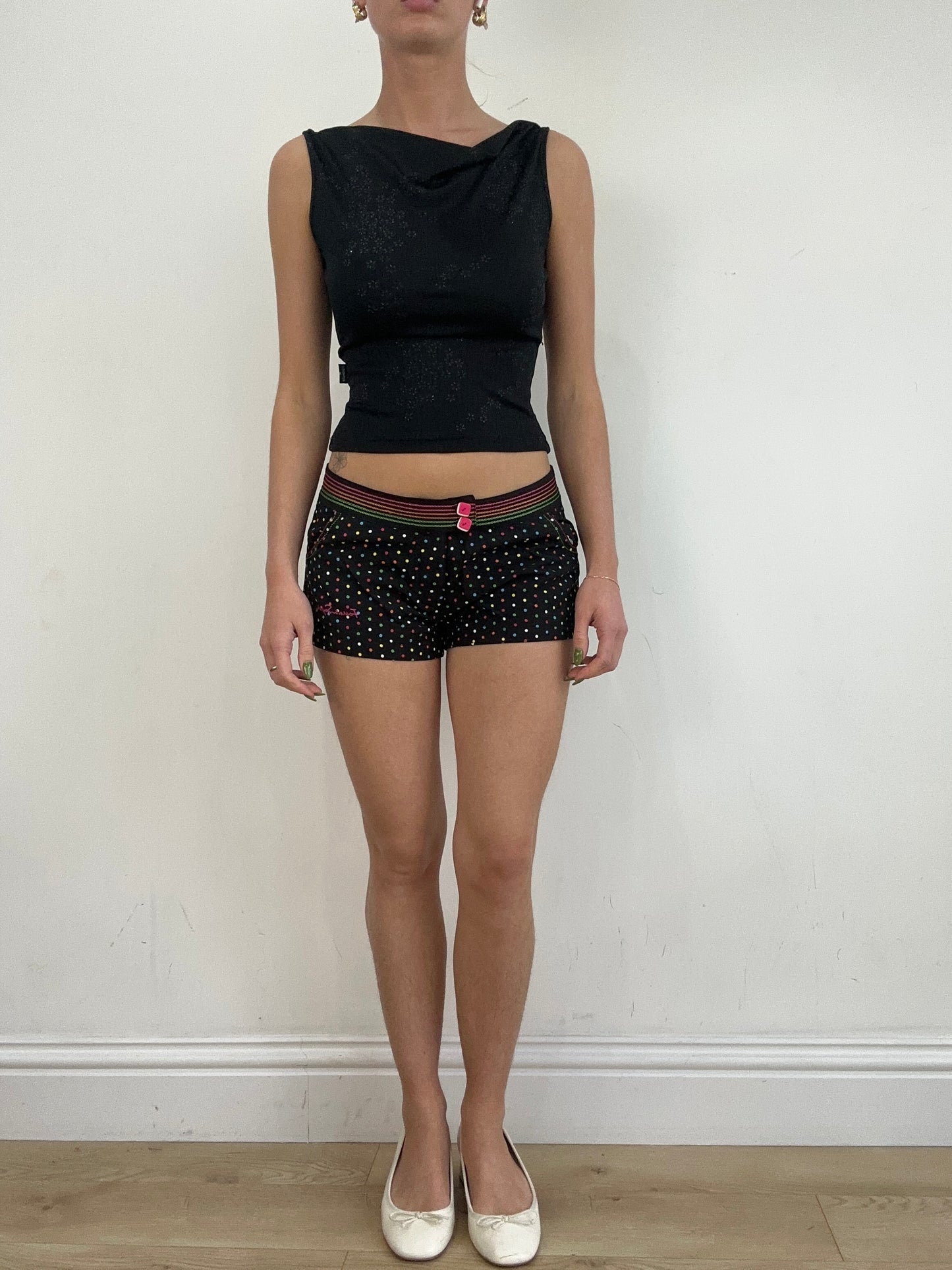 vintage edit nineteen | medium black multicoloured polka dot shorts