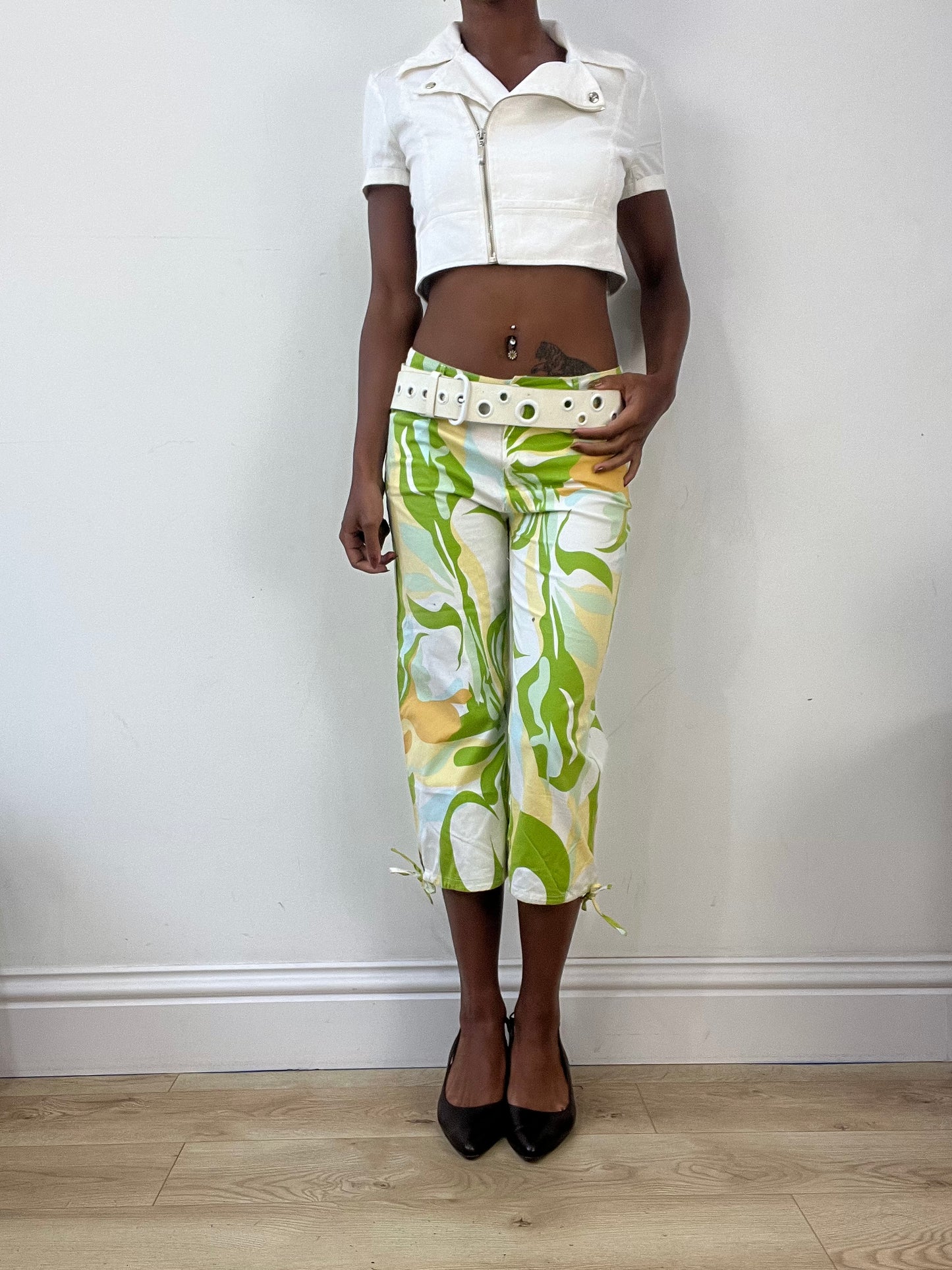 BEST PICKS | white belt with large circle eyelet details