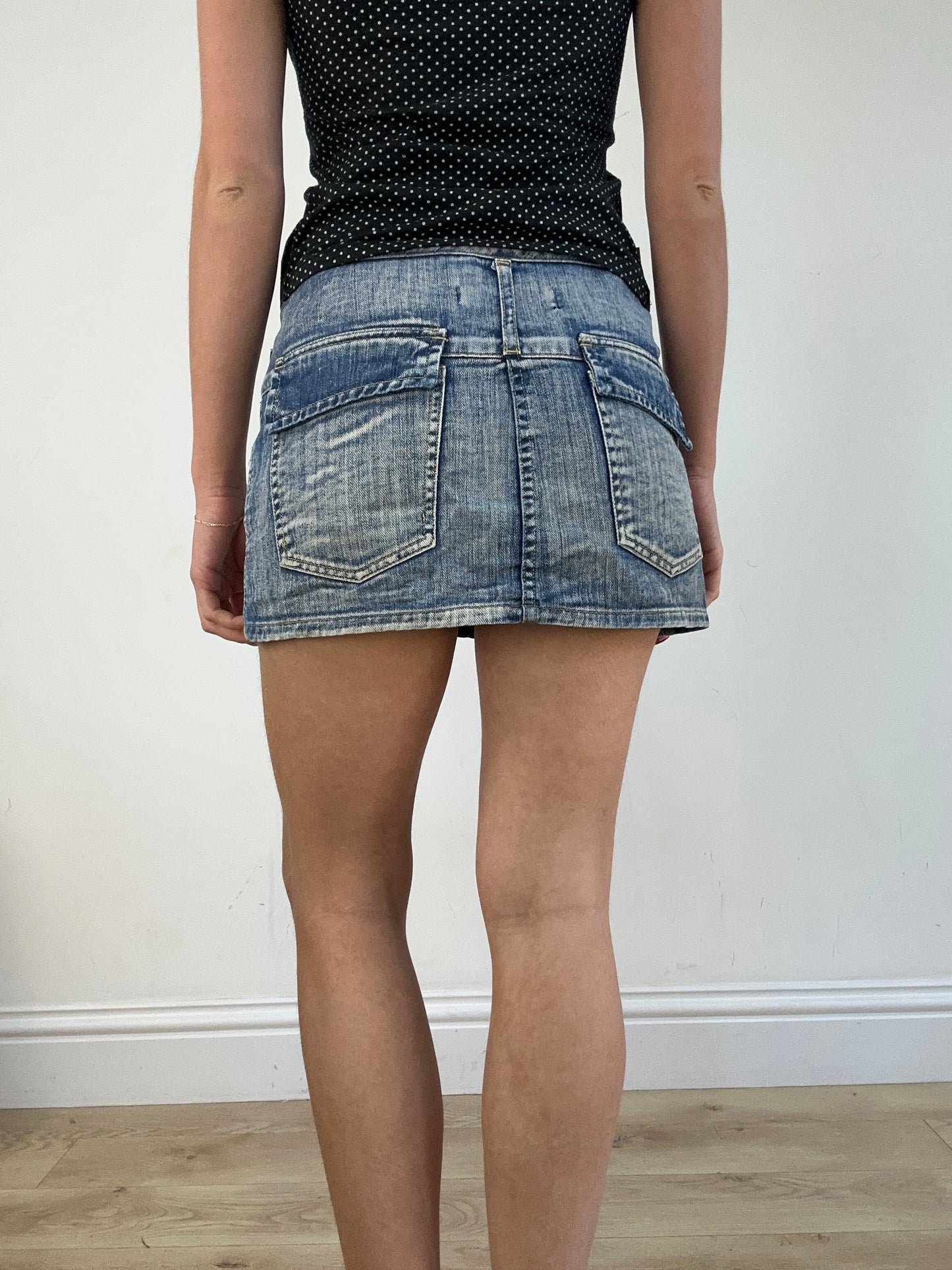 vintage edit sixteen | small mid wash denim skirt
