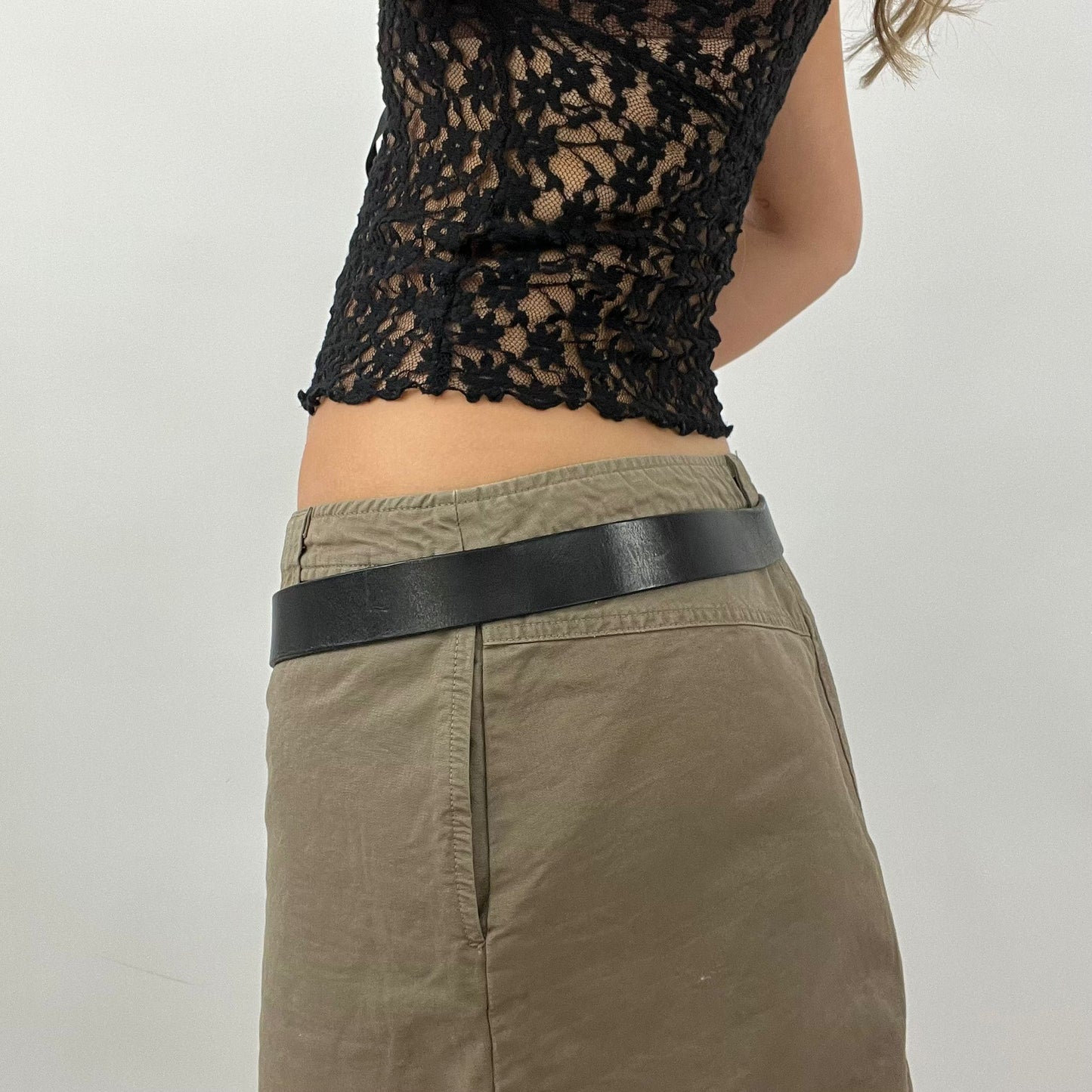 12 DAYS OF XMAS DROP | black moschino belt