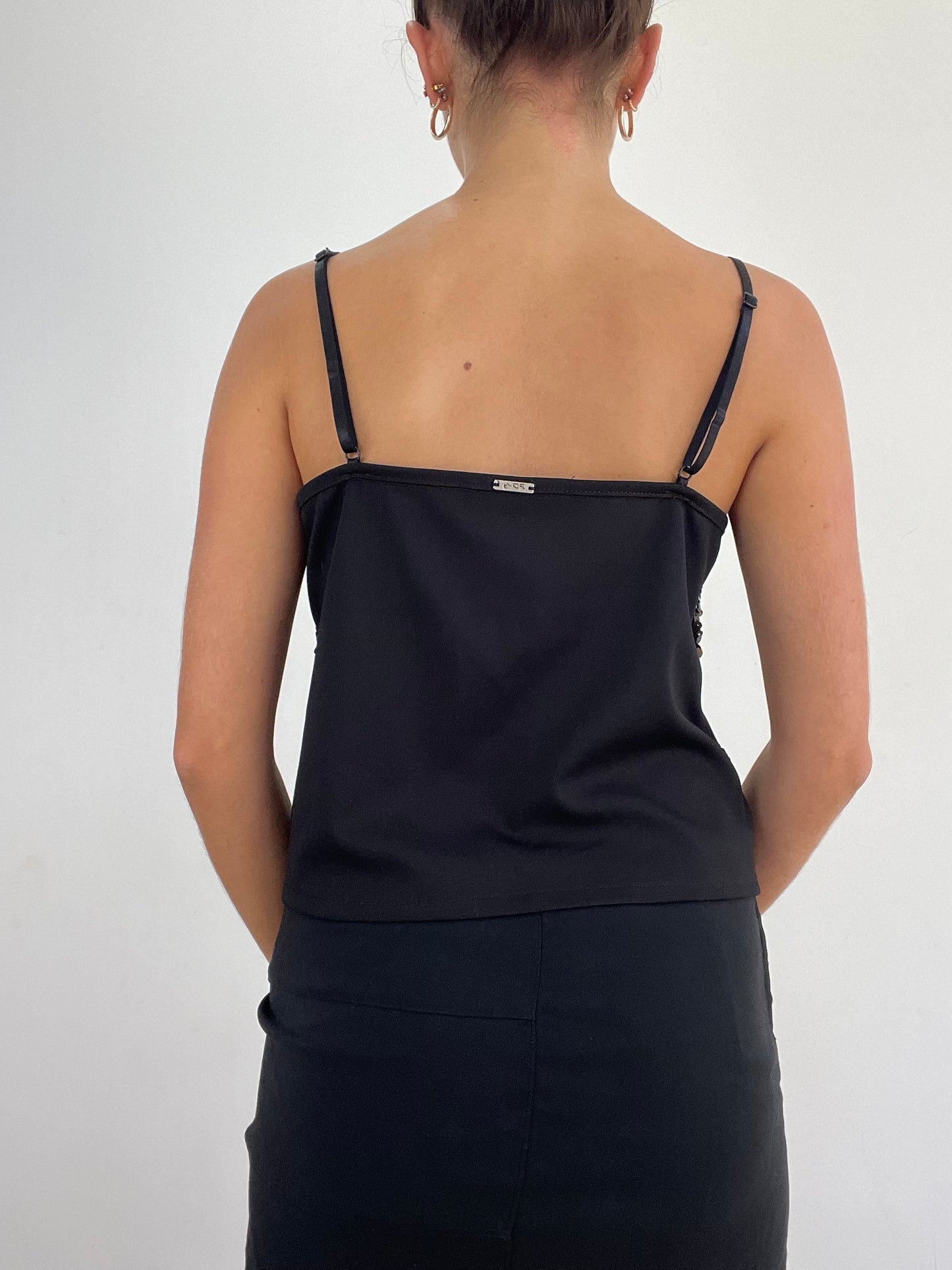 VINTAGE PICKS | medium gold sequin cami top