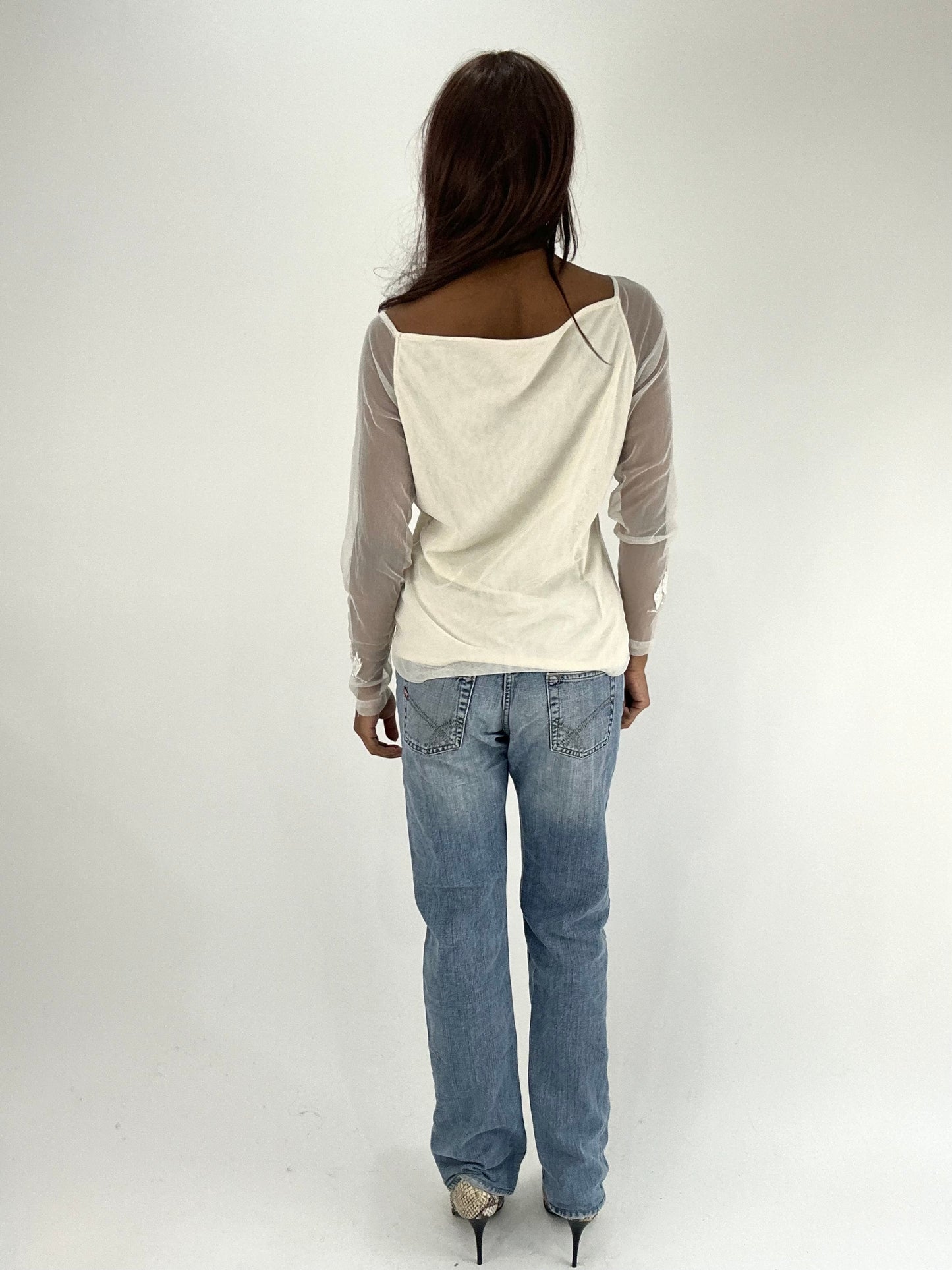 WINTER FAVOURITES | medium light blue wash jeans