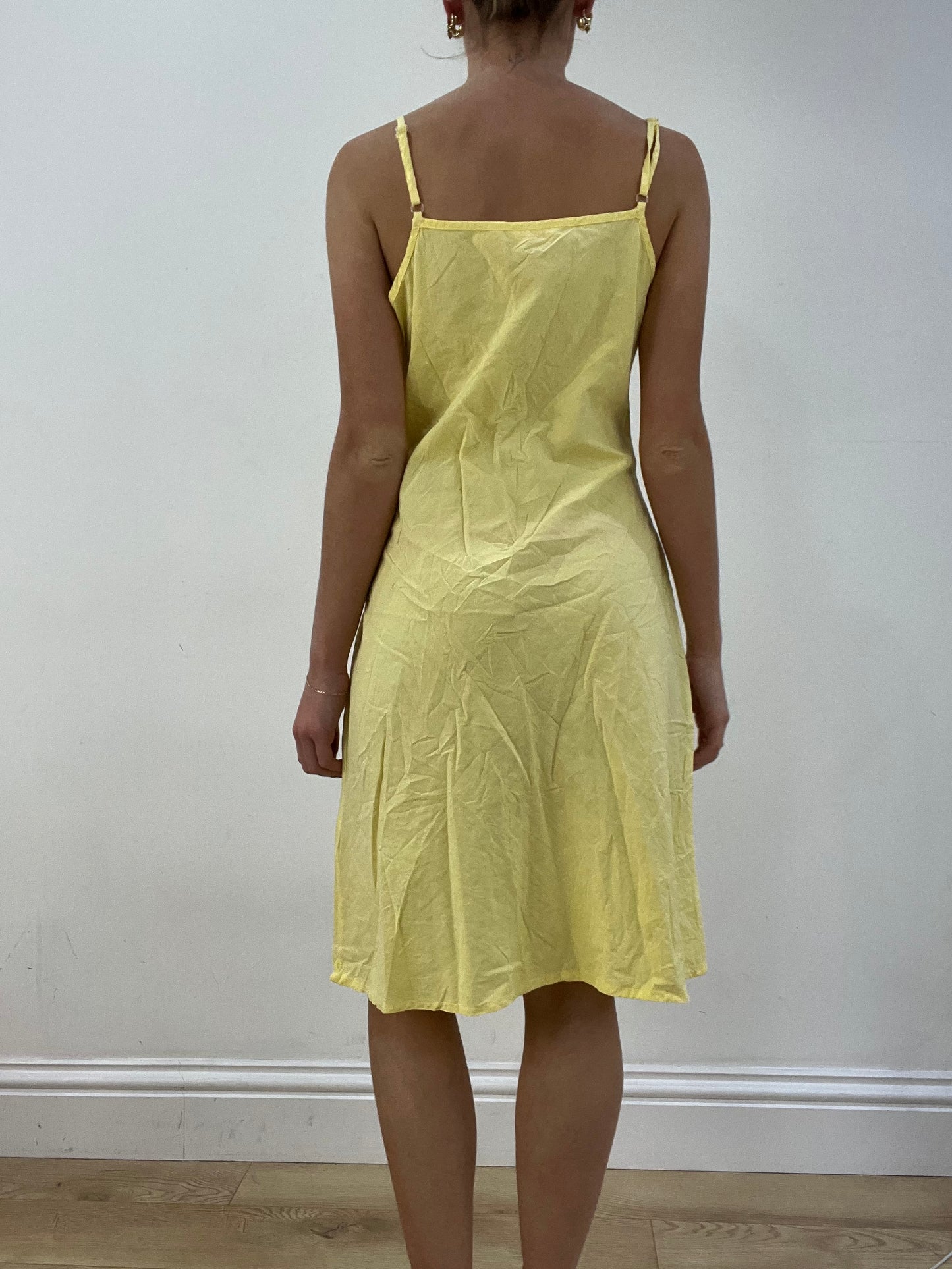 BEST PICKS | medium yellow linen midi dress