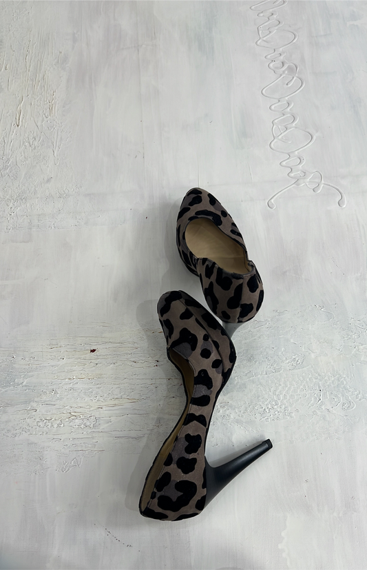⭐️vintage edit thirty | uk 3.5 black and purple cheetah print heels