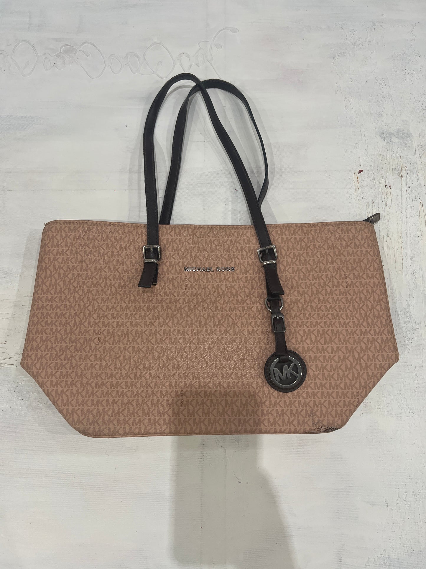 Y2K| medium peach Michael Kors handbag