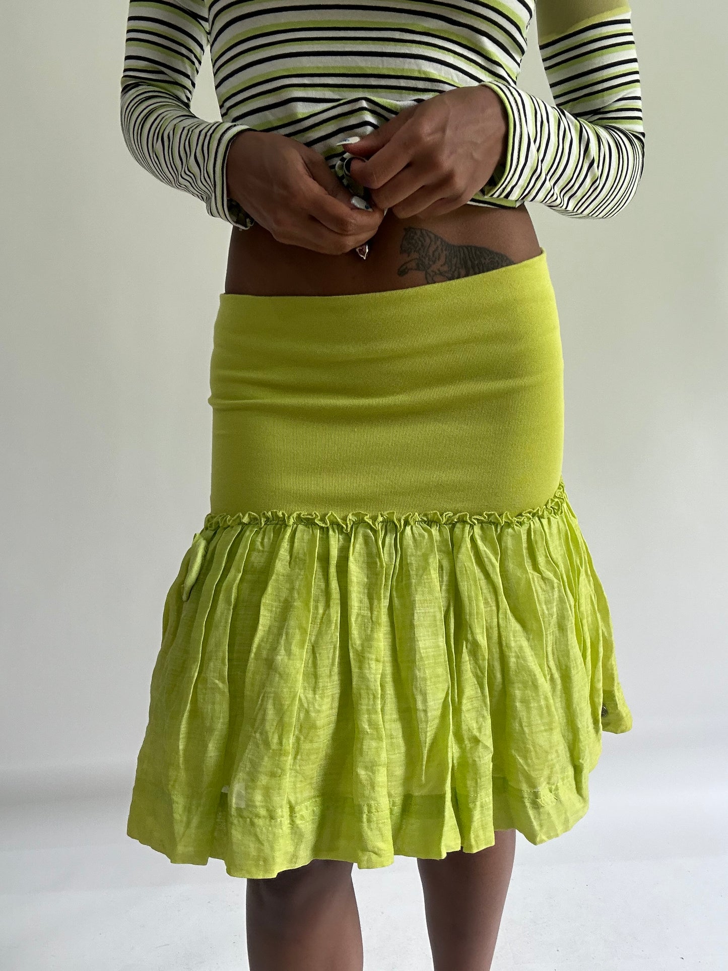sailor drop | extra small green ruffle midi skirt