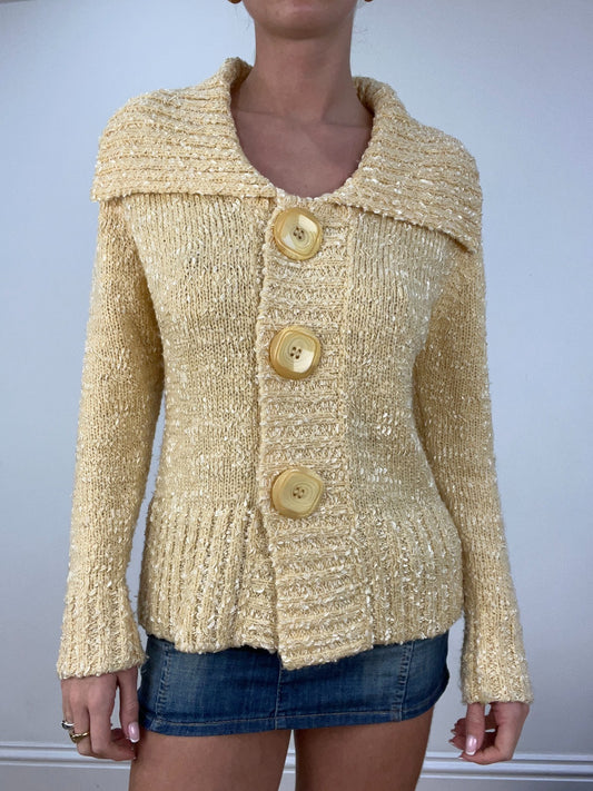 WINTER FAVOURITES | medium yellow button up cardigan jumper