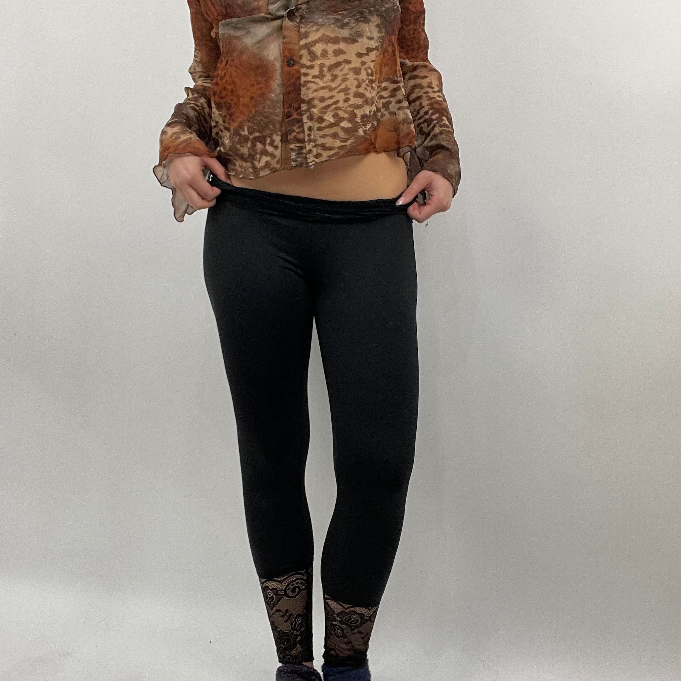 Black leggings with lace at bottom outlet