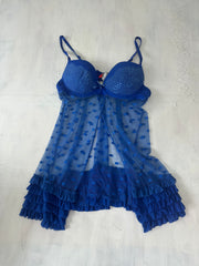 Vintage-Edit: Halloween | mittelblaues, transparentes Babydoll-Top mit Polka-Dot-Print
