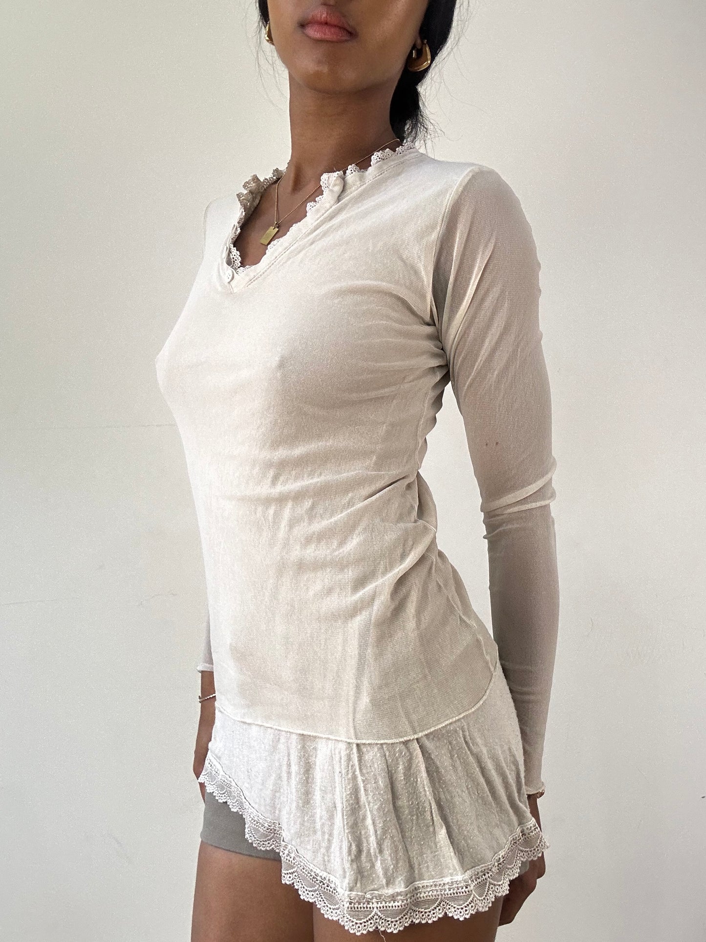 vintage edit twenty-one | small cream mesh overlay asymmetric long sleeve top