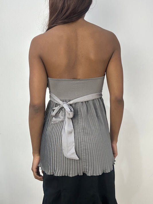 BEST PICKS | small grey bandeau top with lace detail