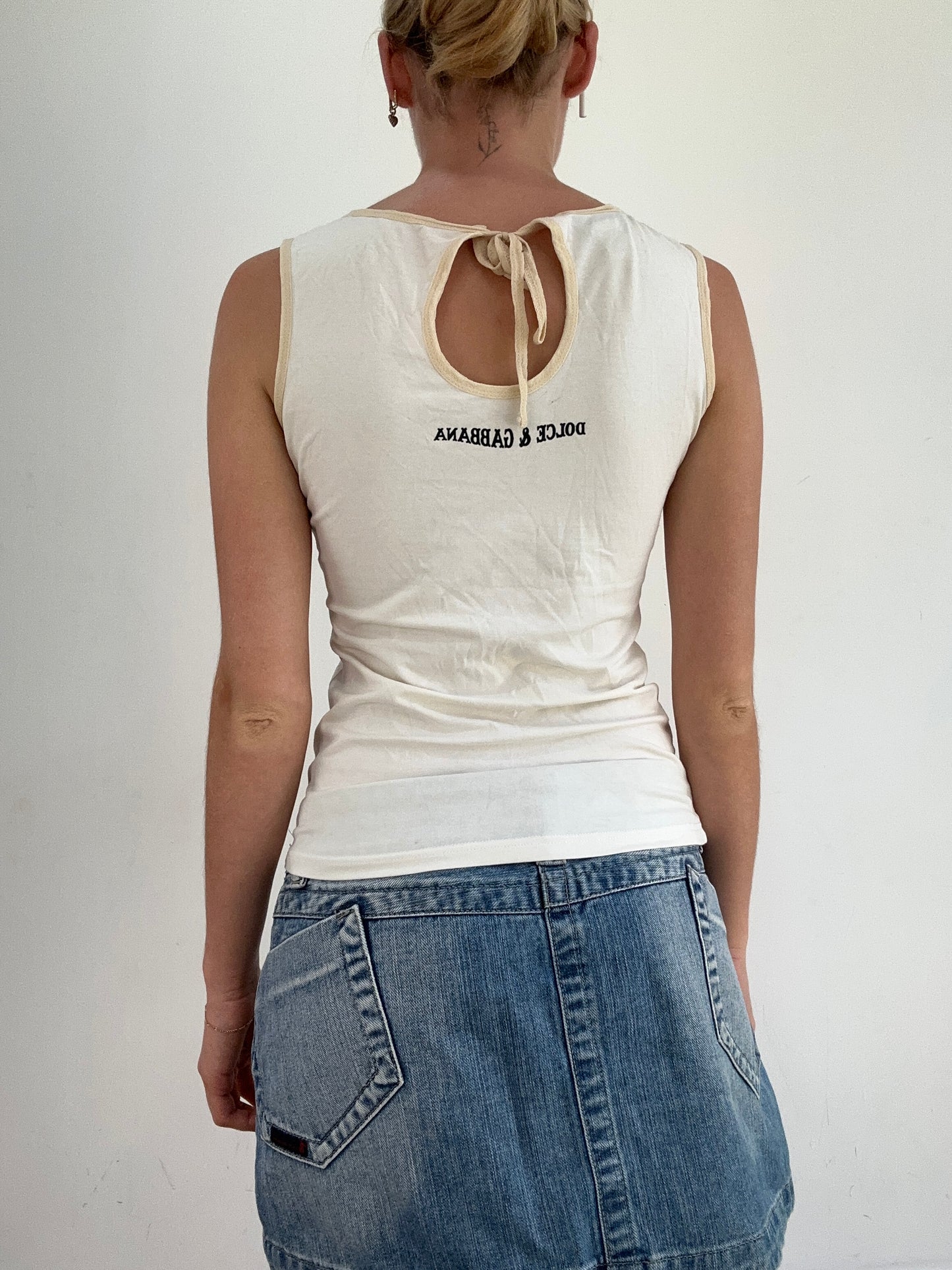 summer edit | small white dolce & gabbana tank top