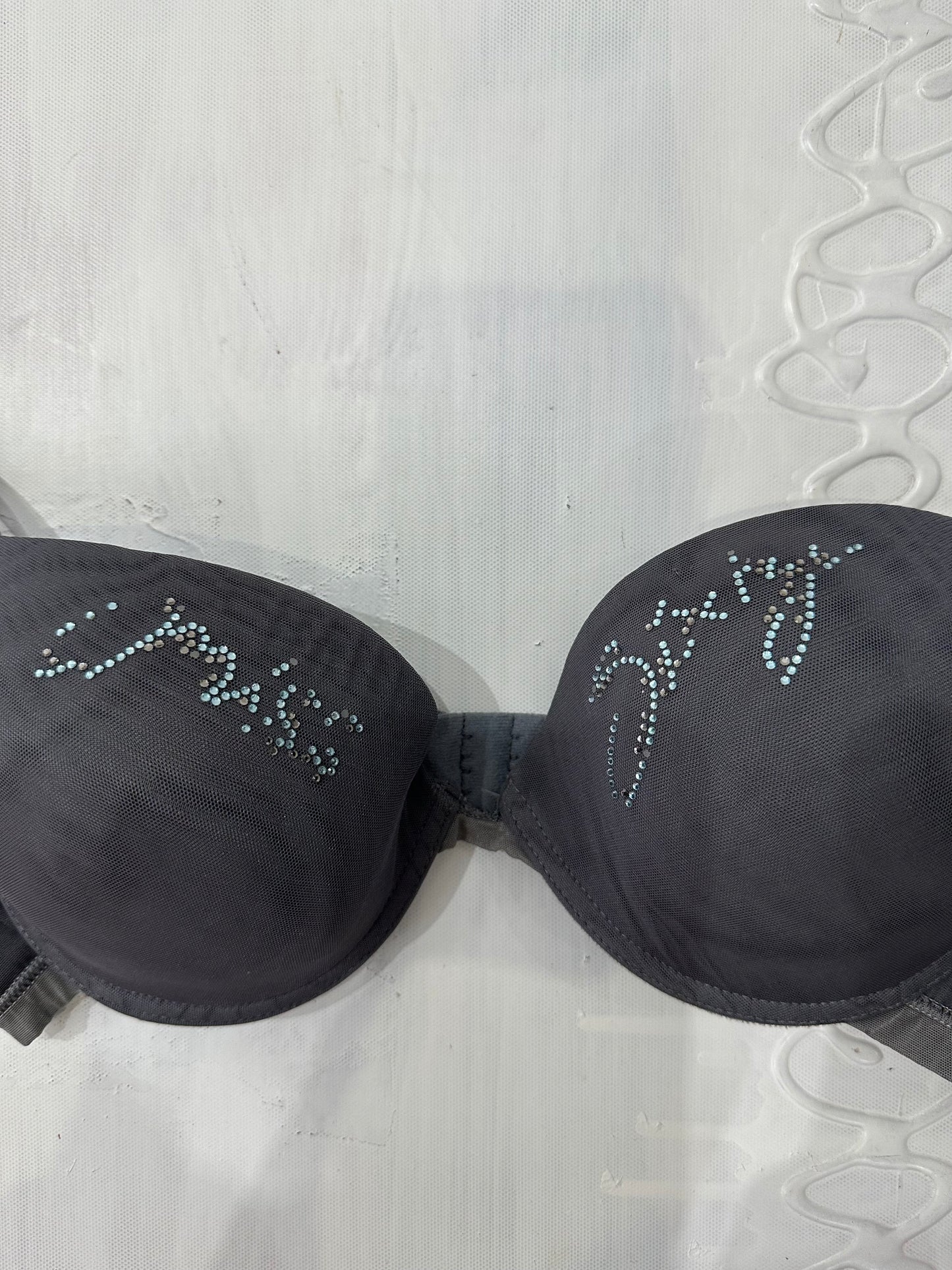 vintage edit: valentine’s day | small/medium grey miss sixty bra