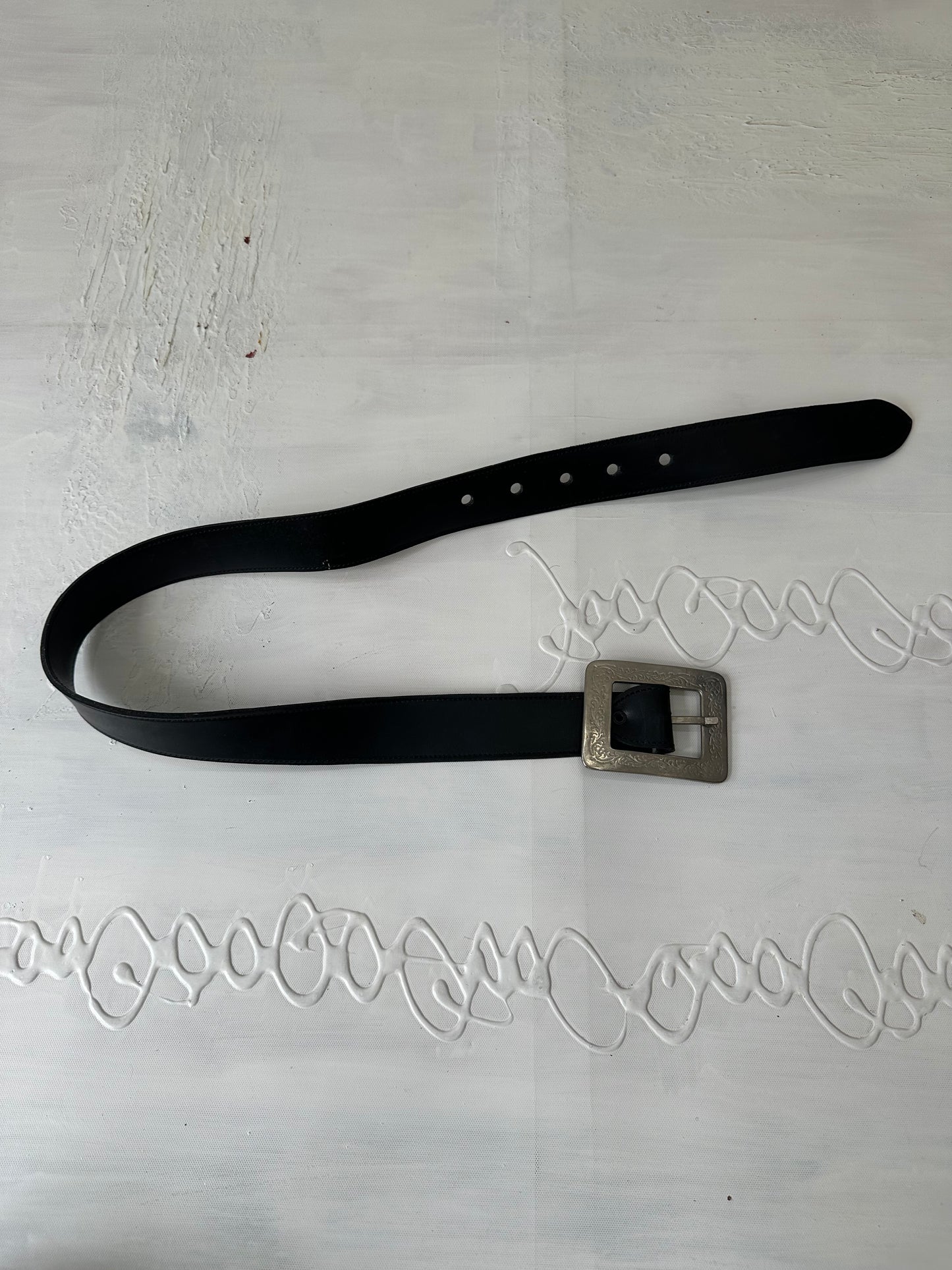 vintage edit twenty-seven | black and silver buckle belt