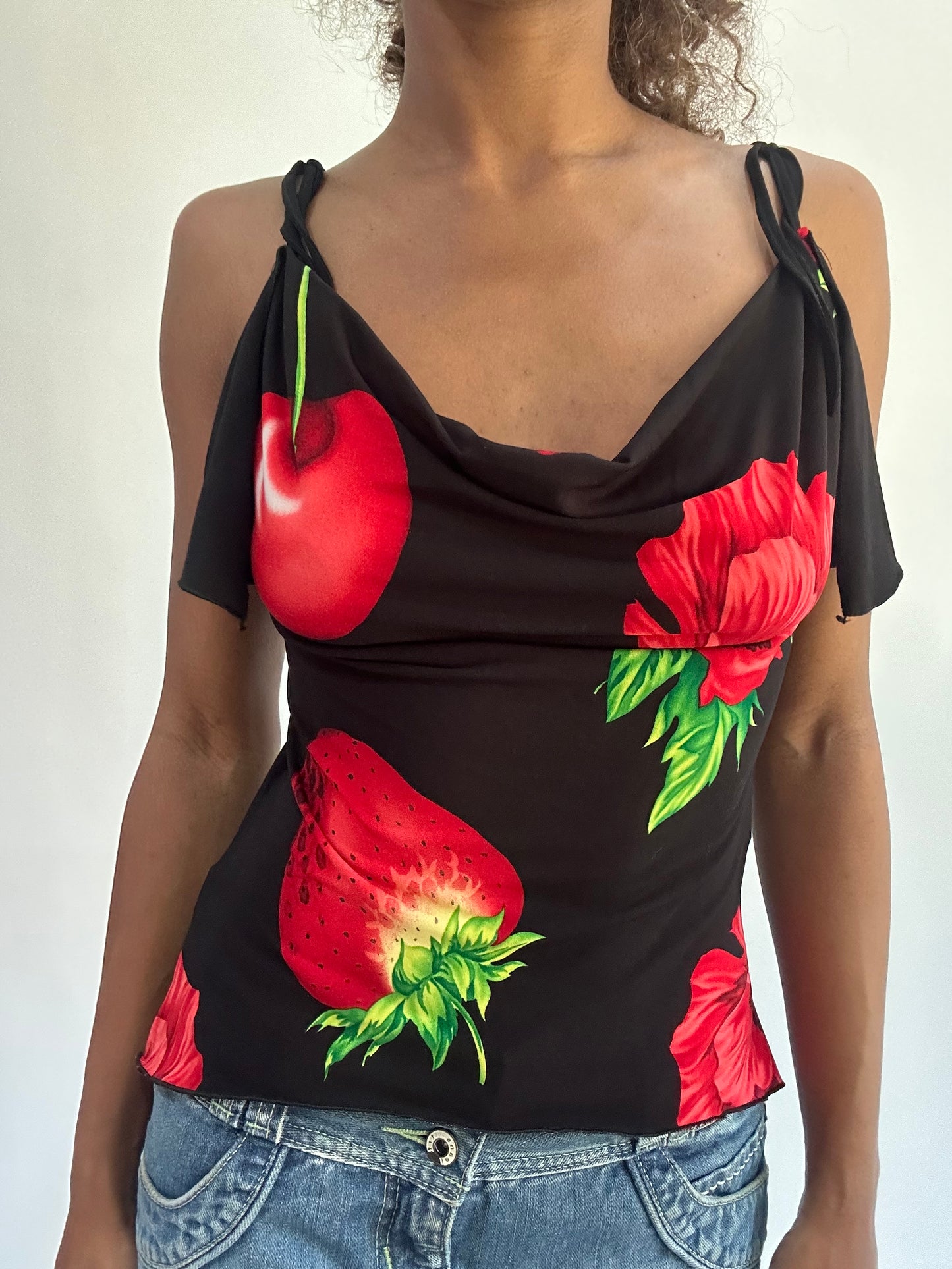 wag drop | small black fruit print cami top