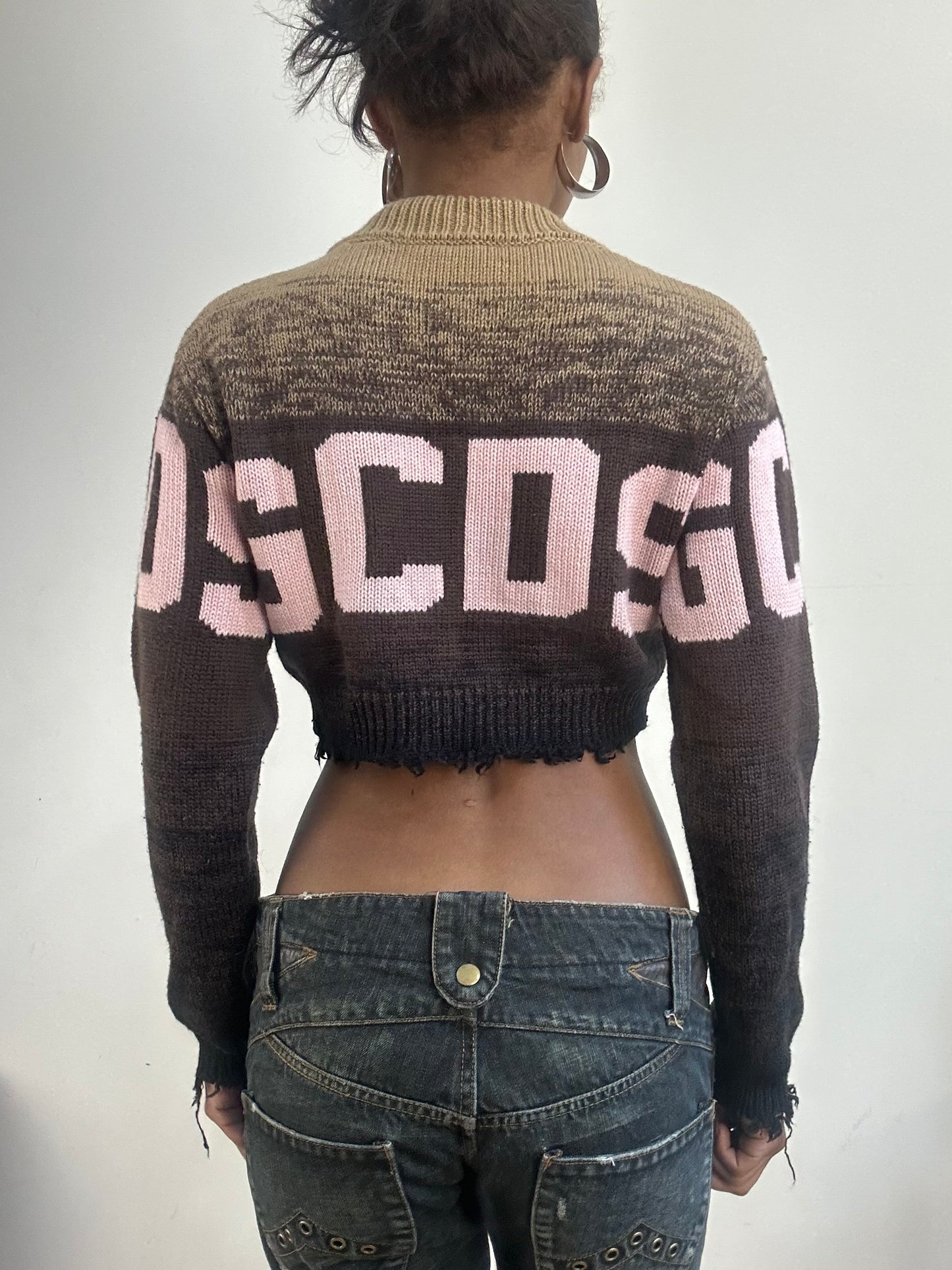AUTUMN EDIT | small brown GCDS cropped jumper