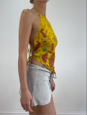 💻‼️ yellow halterneck backless top in paisley print