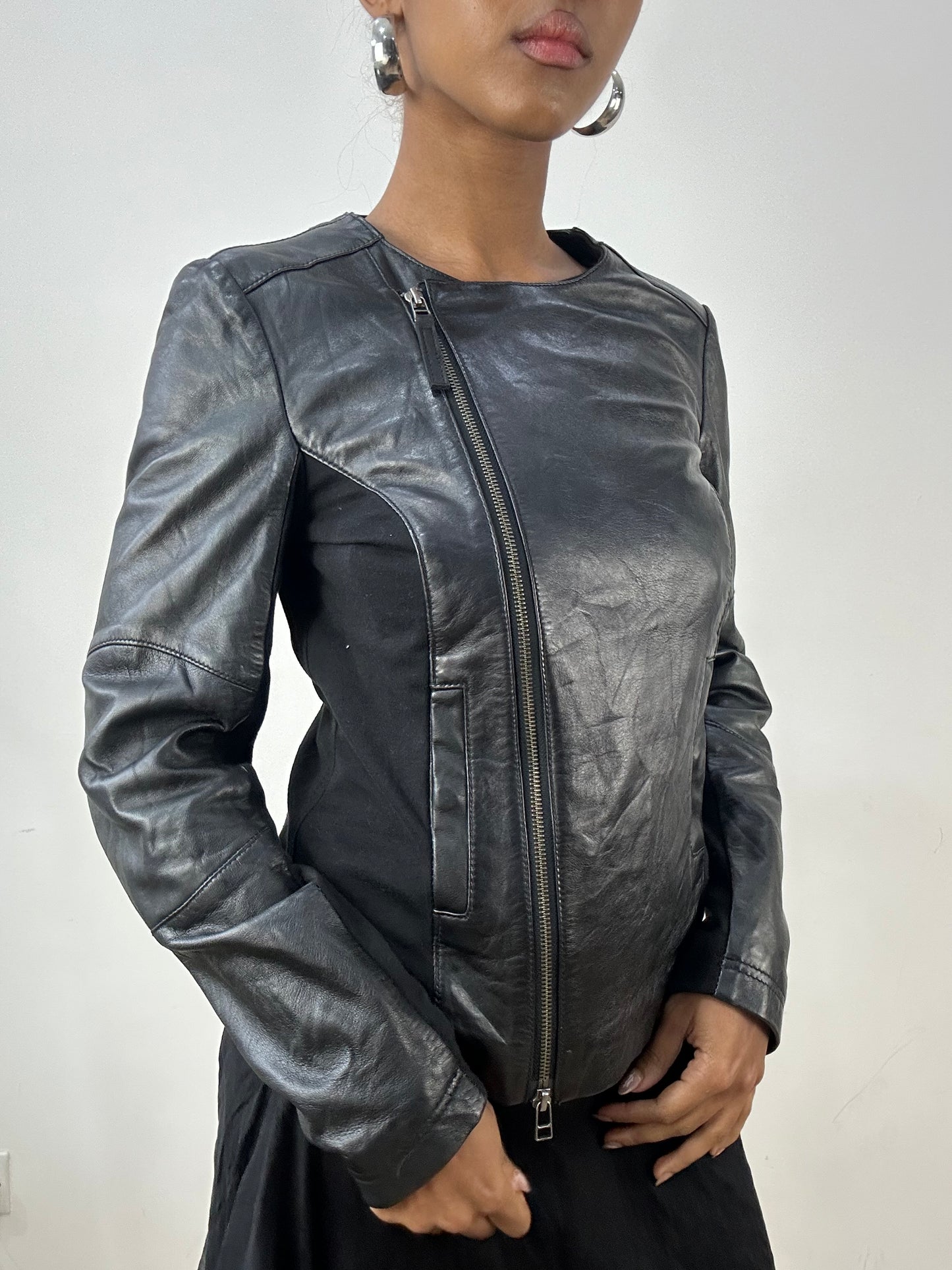 vintage edit: indie sleaze | small black leather zip up jacket