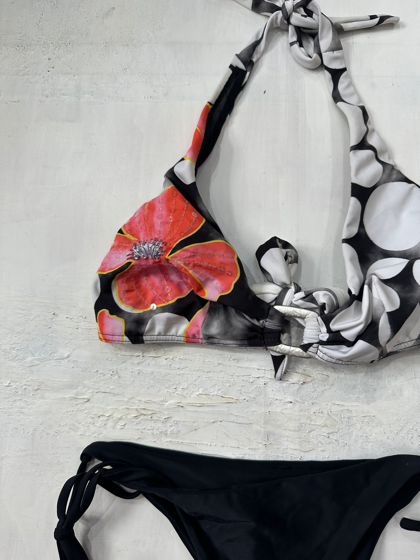 midsummer edit | small white and black bikini set