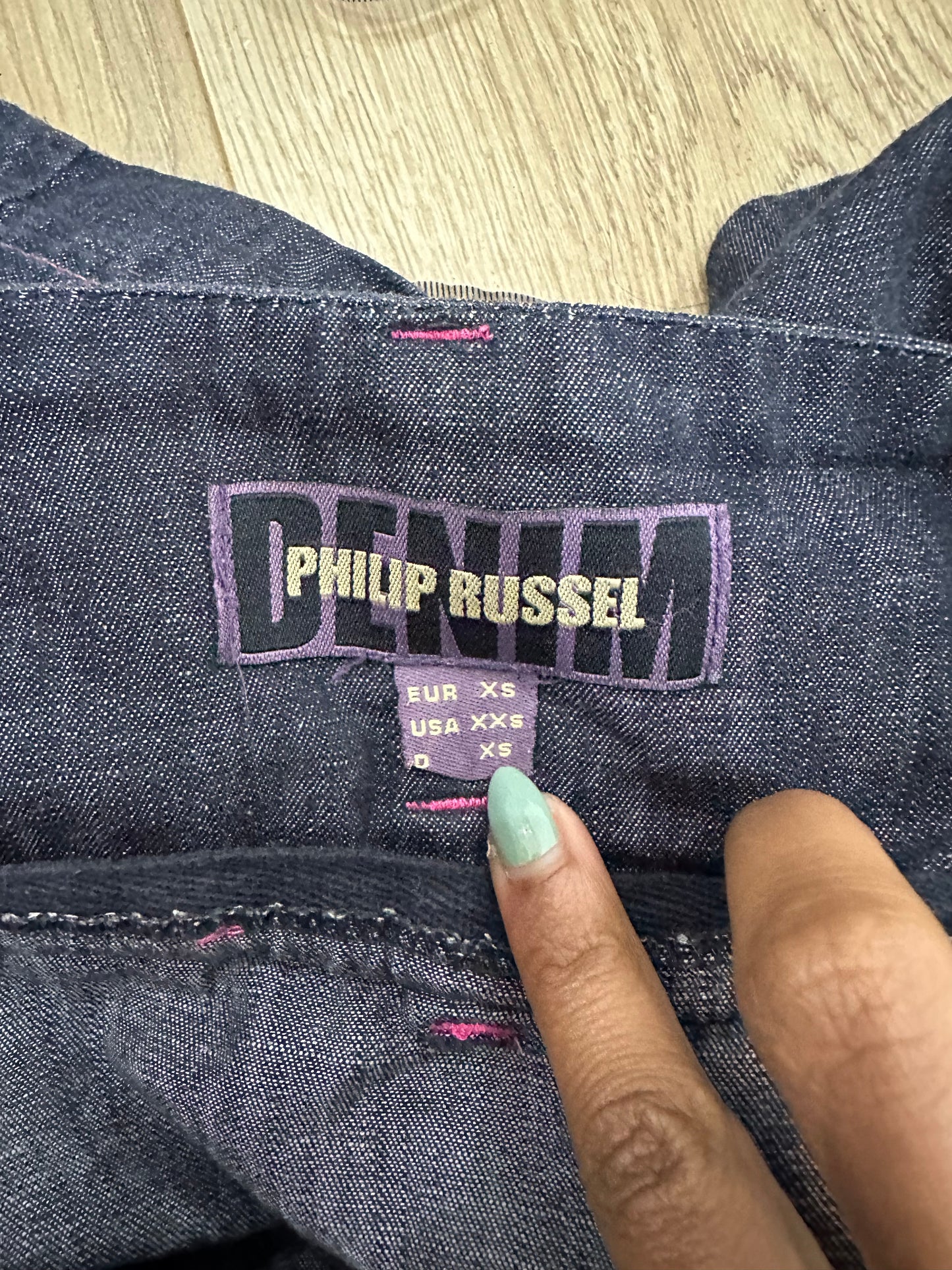 BEST PICKS | small dark blue denim mini skirt with buttons
