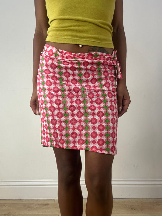 💻‼️ | talla: S · color: rosa + verde · prenda: pareo · detalles: círculos + estampado