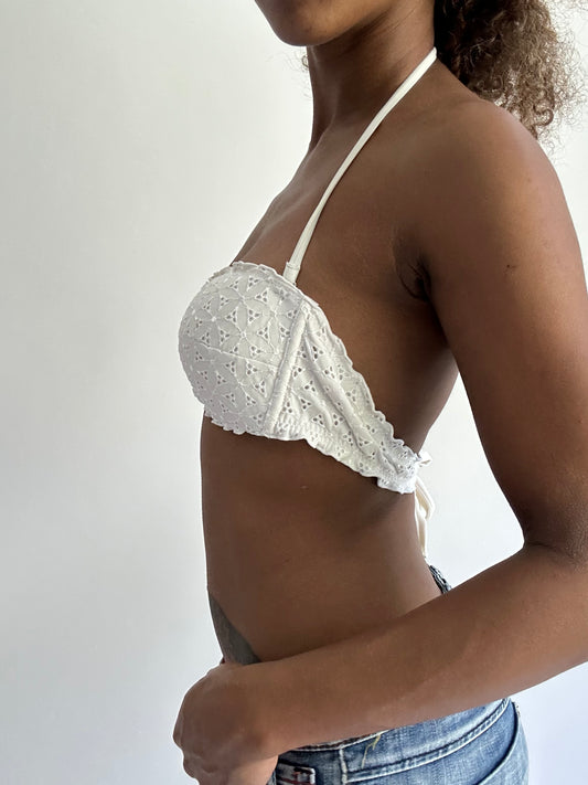 BEST PICKS | small/medium white broiderie bikini set