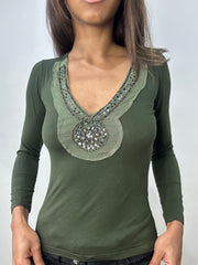 BEST PICKS | small green long sleeve embroidered top