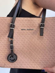 Y2K| medium peach Michael Kors handbag