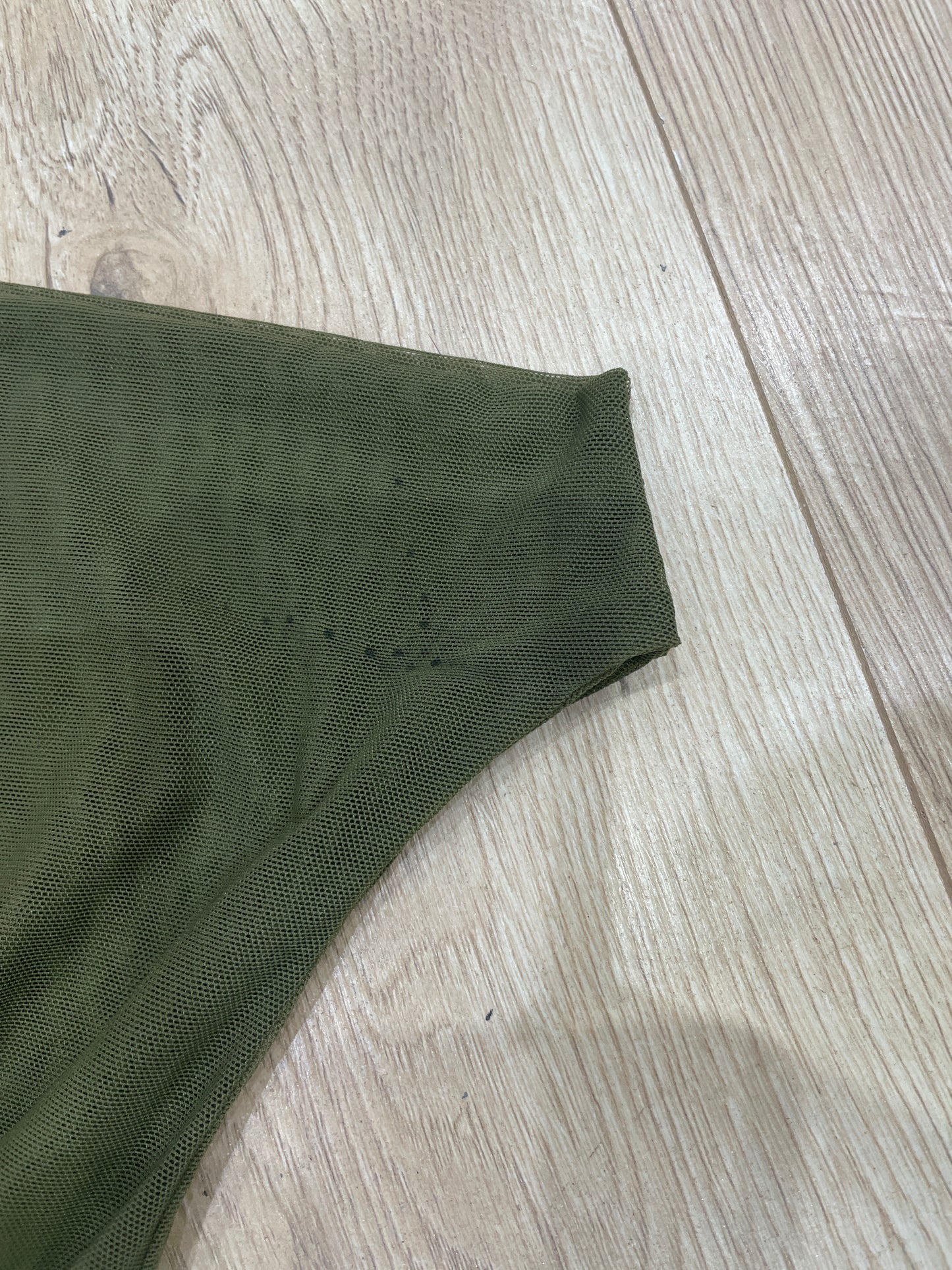 #251 SAMPLE SALE | xs khaki poppy top