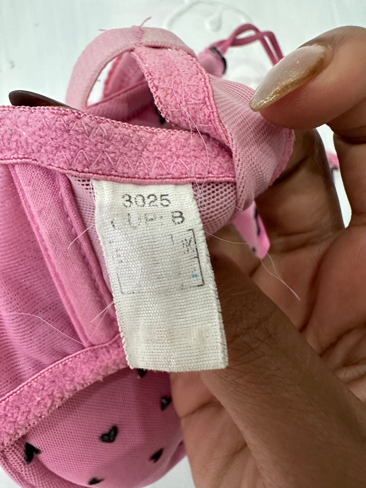 vintage edit: valentine’s day | medium pink heart print bra set