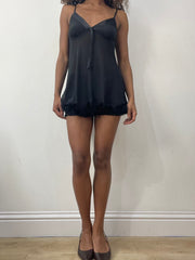 vintage edit: valentine’s day | taille: S · couleur: noir · article: robe · détails: coupe babydoll