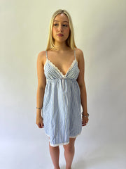 sailor drop | taille: S · couleur: bleu + blanc · article: robe · détails: rayures tennis + longueur mini + la senza