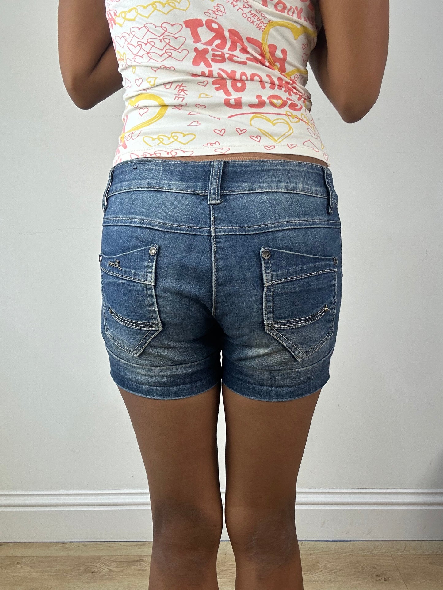 vintage edit eighteen | small blue denim shorts with pleated pockets