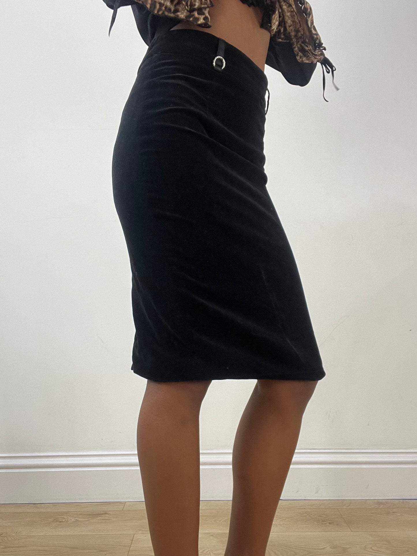 BEST PICKS | small black velvet style midi skirt with clasp detail