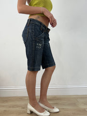 BEST PICKS | small dark wash denim shorts